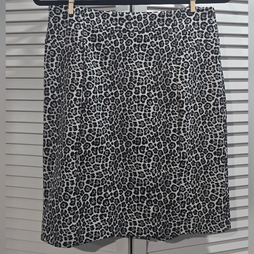 Michael Kors Black and White Cheetah Print Pencil Skirt Knee-Length Size M